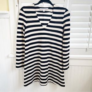& Other Stories Black & White Horizontal Stripe V-Neck Knit Mink Dress/Tunic